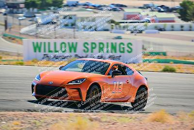 media/Oct-18-2025-Extreme Speed (Sat) [[d6d7e1fef1]]/Group 2 Green/Session 2 (Turn 3)/